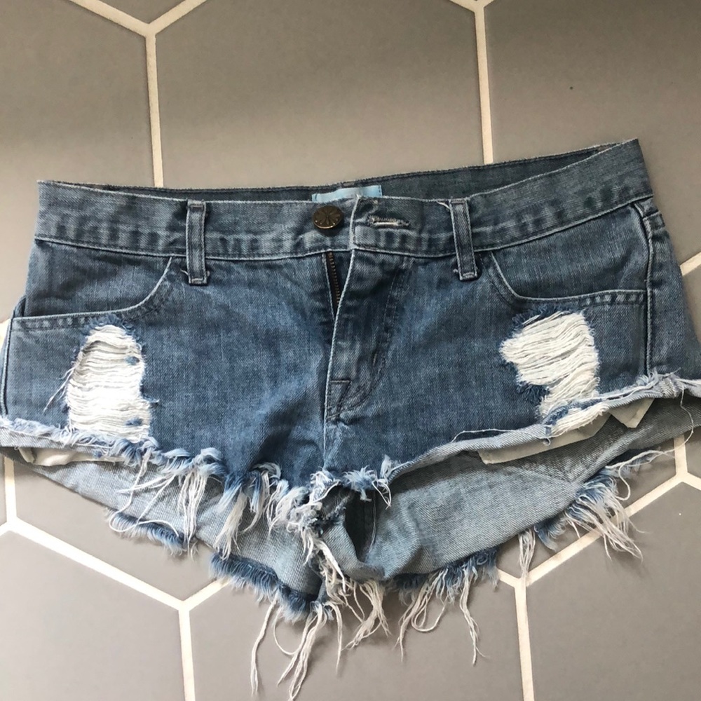 Show me your Mumu curt-off shorts